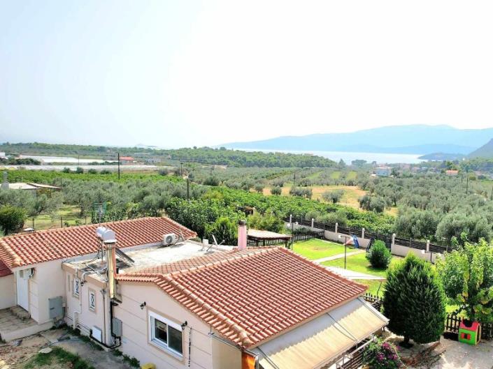 Image No.2-Maison de 5 chambres à vendre à Orea Eleni