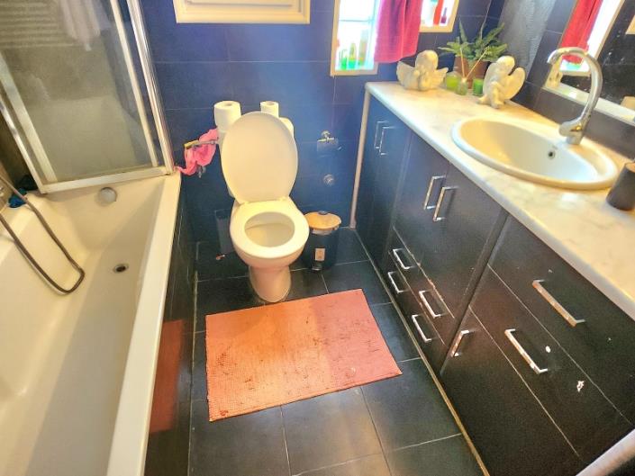 Image No.17-Maison de 5 chambres à vendre à Orea Eleni