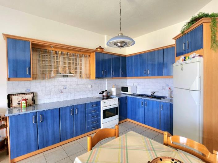 Image No.24-4 Bed House for sale