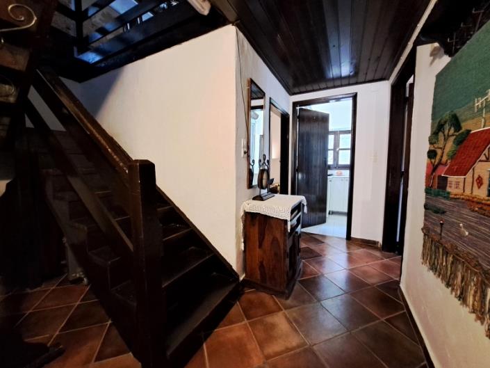 Image No.36-4 Bed House for sale