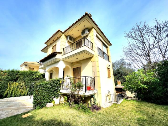 Image No.1-4 Bed Villa / Detached for sale