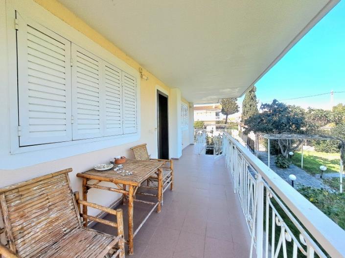 Image No.36-5 Bed House for sale