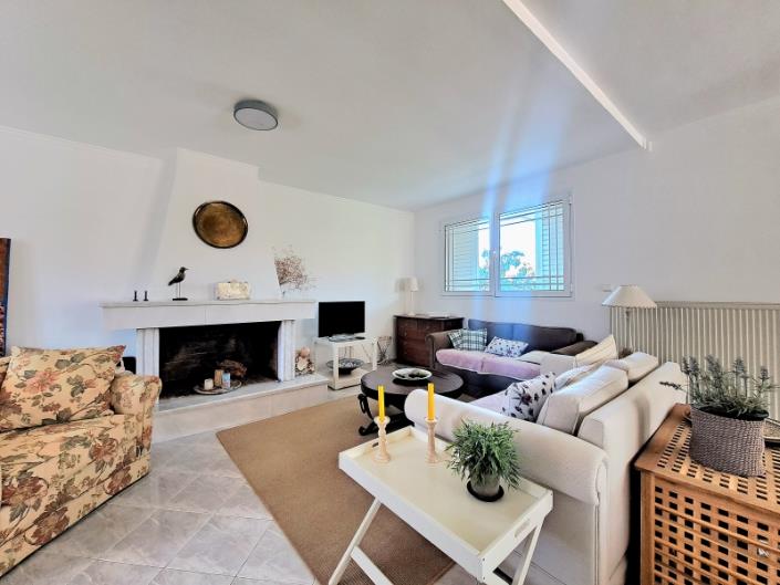 Image No.27-5 Bed House for sale