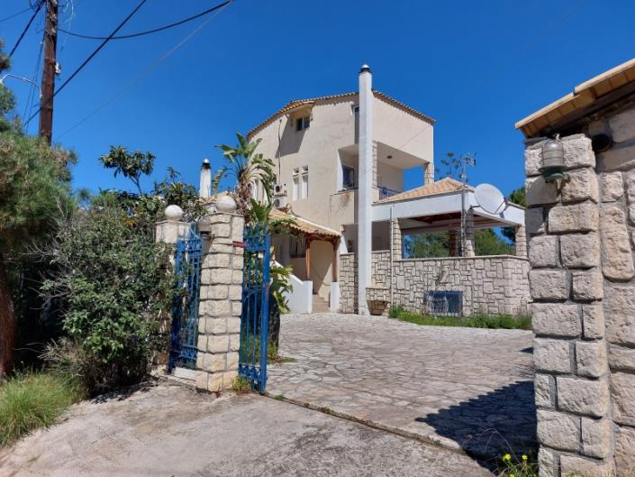 Image No.40-Maison / Villa de 5 chambres à vendre à Epidavros