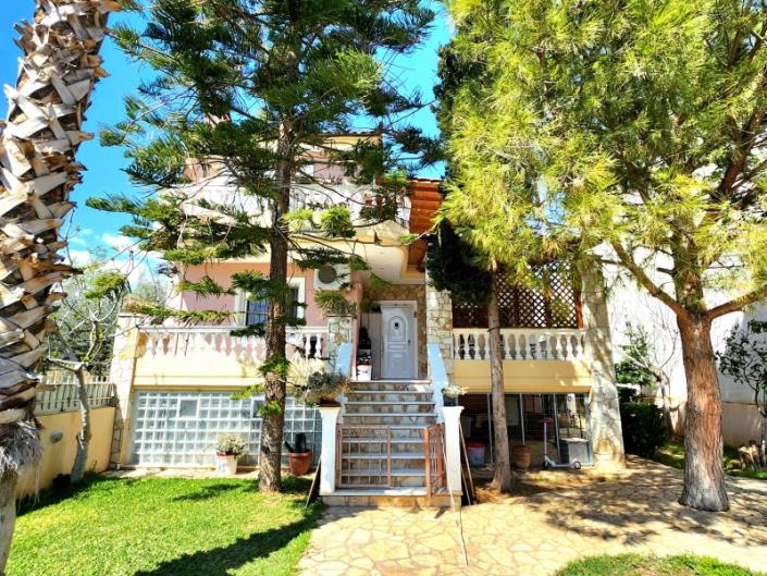 Image No.2-Maison de 4 chambres à vendre à Kineta