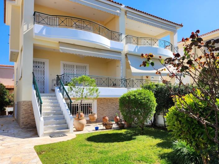 Image No.1-3 Bed Semi-Detached for sale