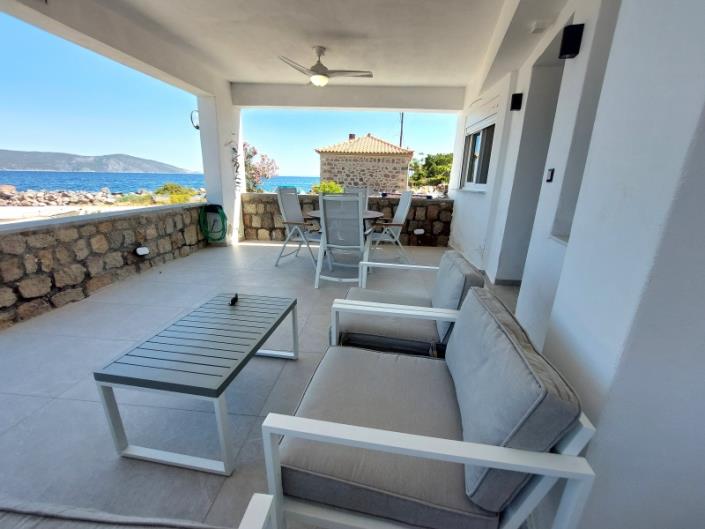 Image No.4-2 Bed Villa / Detached for sale