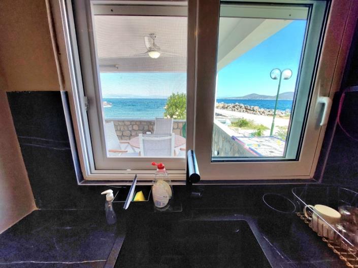 Image No.12-2 Bed Villa / Detached for sale