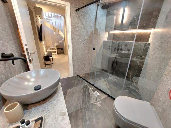 Image No.19-2 Bed Villa / Detached for sale