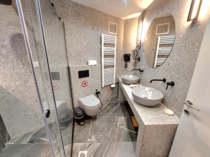 Image No.18-2 Bed Villa / Detached for sale