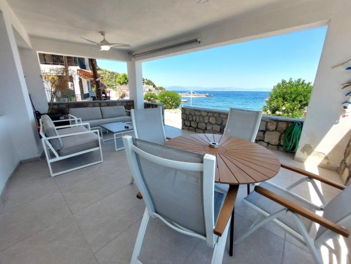 Image No.6-2 Bed Villa / Detached for sale