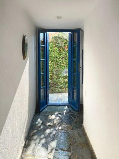 Image No.19-4 Bed House for sale