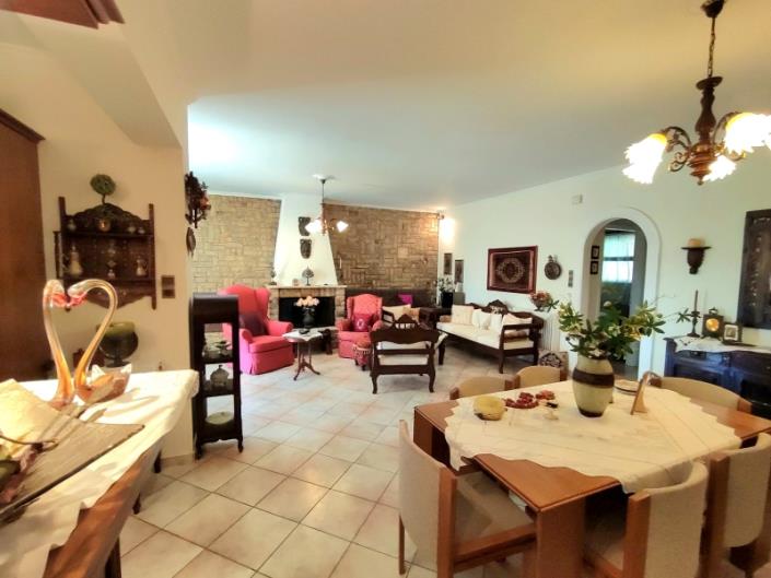 Image No.9-Maison / Villa de 7 chambres à vendre à Corinthia