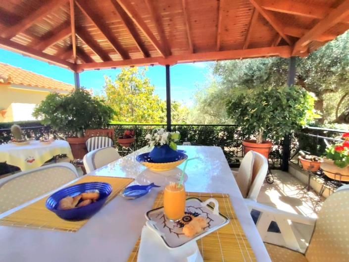 Image No.3-Maison / Villa de 7 chambres à vendre à Corinthia