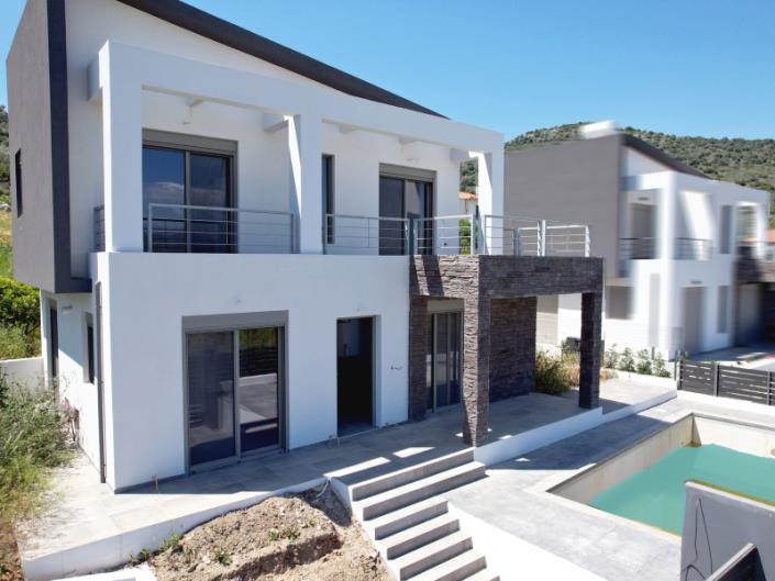 Image No.24-3 Bed House for sale