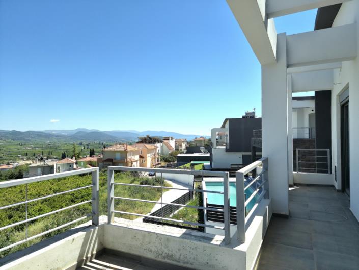 Image No.22-3 Bed House for sale