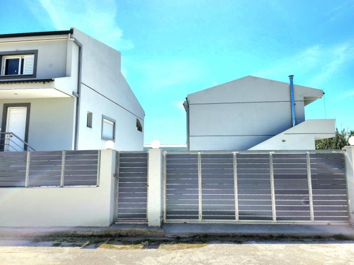 Image No.23-3 Bed Apartment for sale