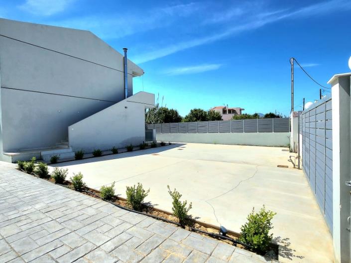 Image No.21-3 Bed Apartment for sale