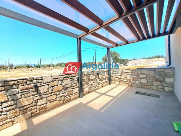 Image No.13-Maison de 4 chambres à vendre à Corinthia