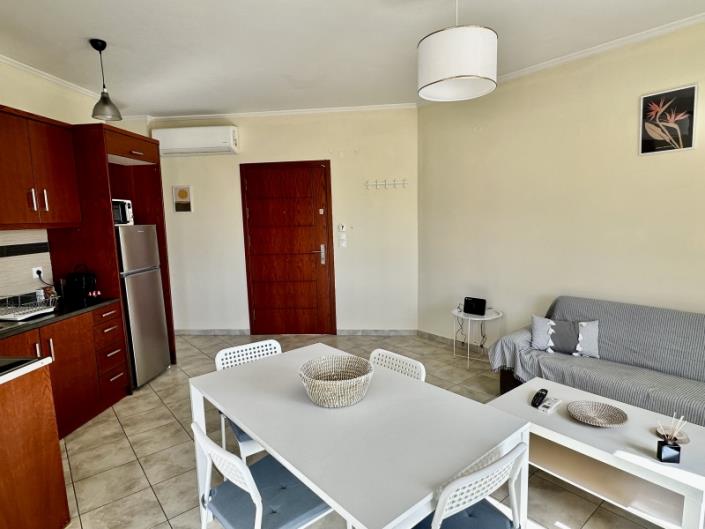 Image No.8-Appartement de 1 chambre à vendre à Kiveri