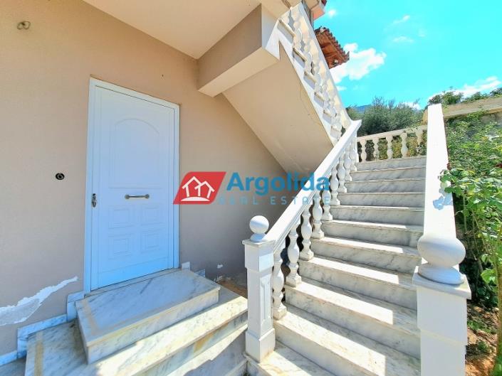 Image No.29-5 Bed House for sale