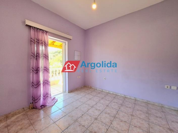 Image No.20-5 Bed House for sale