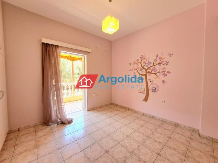 Image No.22-5 Bed House for sale