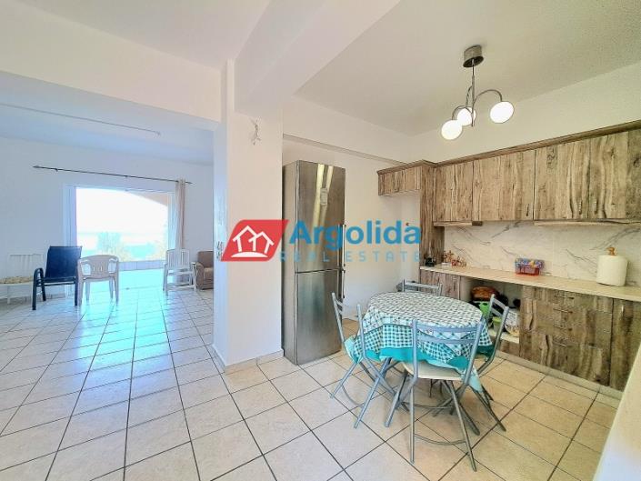 Image No.19-5 Bed House for sale