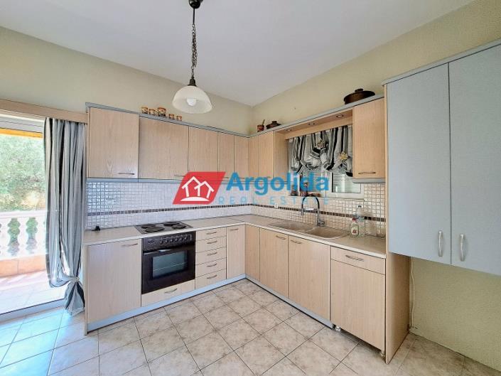 Image No.14-5 Bed House for sale