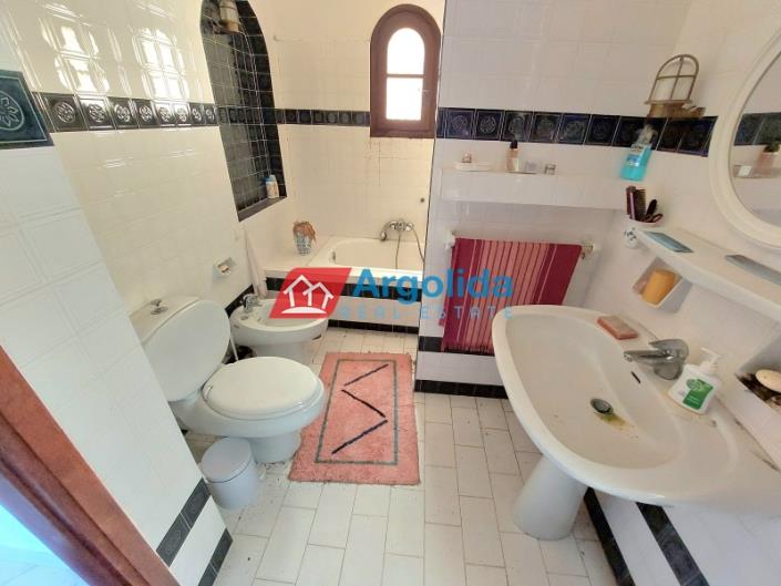 Image No.20-Maison de 4 chambres à vendre à Solygeia