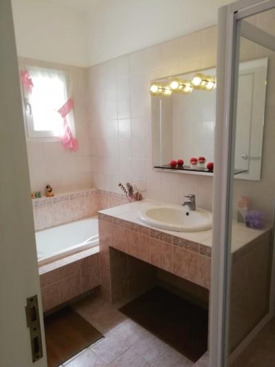 Image No.11-Villa de 4 chambres à vendre à Kranidi