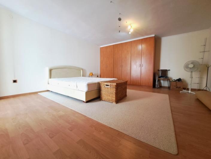 Image No.10-2 Bed Maisonette for sale