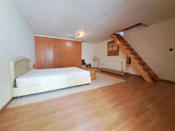 Image No.11-2 Bed Maisonette for sale