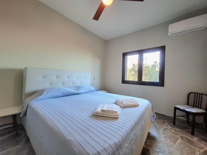 Image No.21-3 Bed House for sale