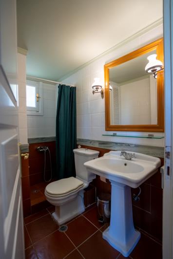 Image No.23-4 Bed House for sale