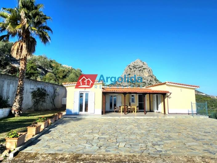 Image No.3-Maison de 3 chambres à vendre à Asini