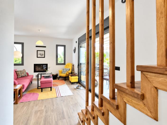 Image No.17-3 Bed House for sale
