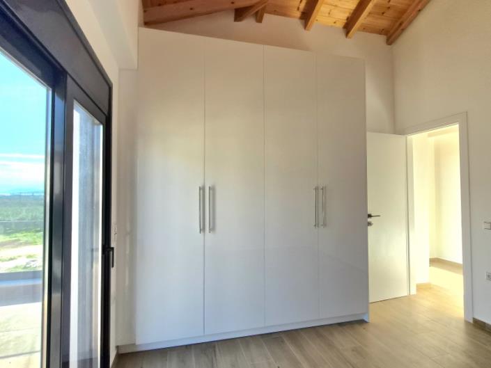 Image No.21-2 Bed Maisonette for sale