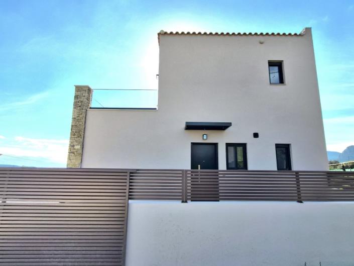 Image No.30-2 Bed Maisonette for sale