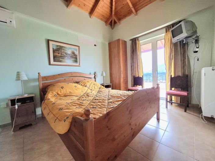 Image No.18-Maison de 4 chambres à vendre à Asini