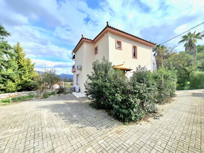 Image No.30-Maison de 4 chambres à vendre à Asini