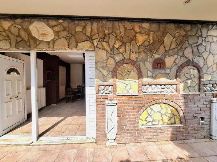 Image No.8-2 Bed Semi-Detached for sale