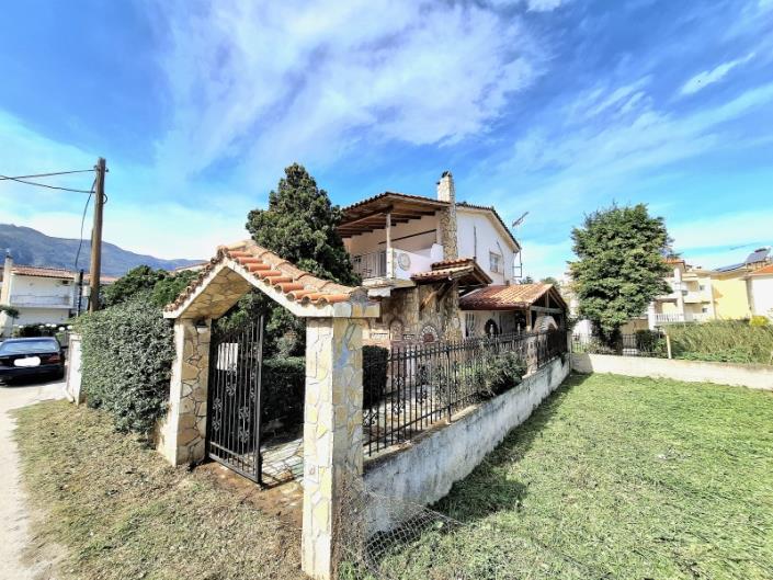 Image No.6-2 Bed Semi-Detached for sale