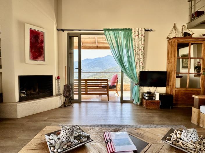 Image No.12-3 Bed Villa for sale