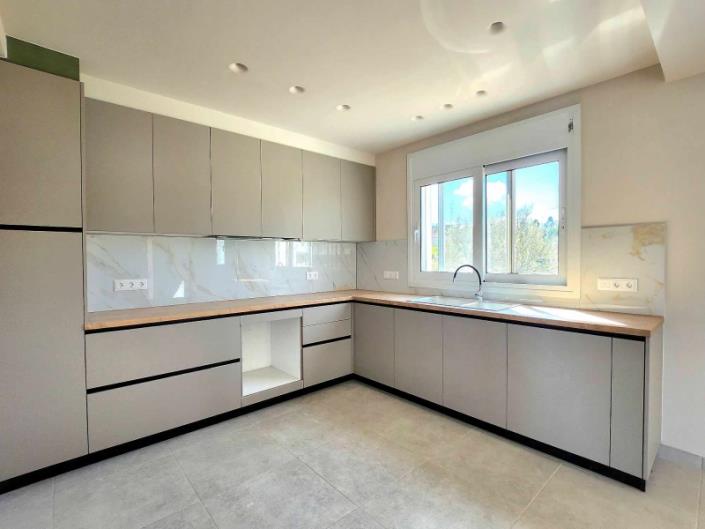 Image No.7-3 Bed Villa for sale