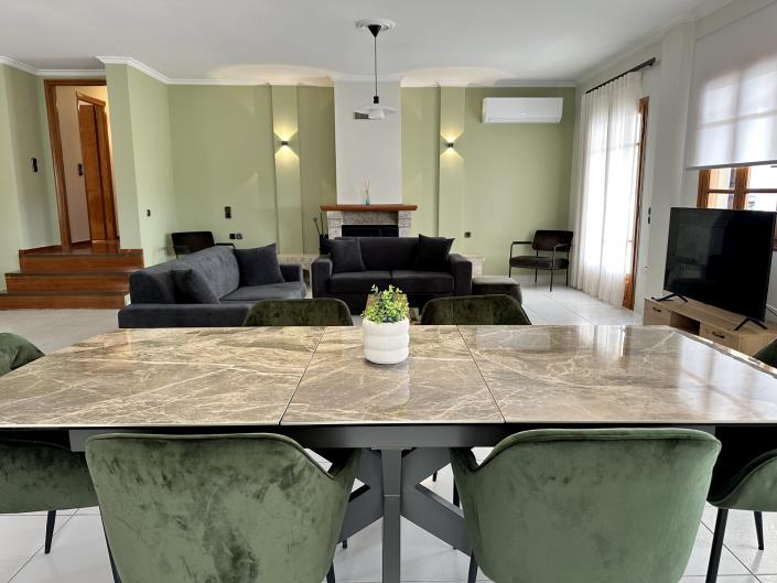 Image No.9-4 Bed House/Villa for sale