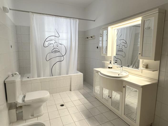 Image No.18-4 Bed House/Villa for sale