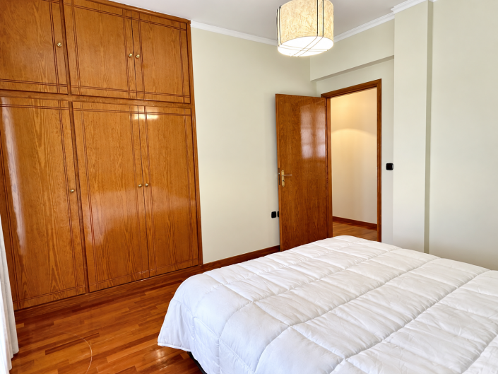 Image No.20-4 Bed House/Villa for sale
