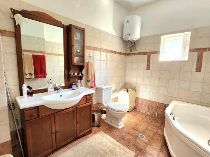 Image No.18-Duplex de 6 chambres à vendre à Derveni