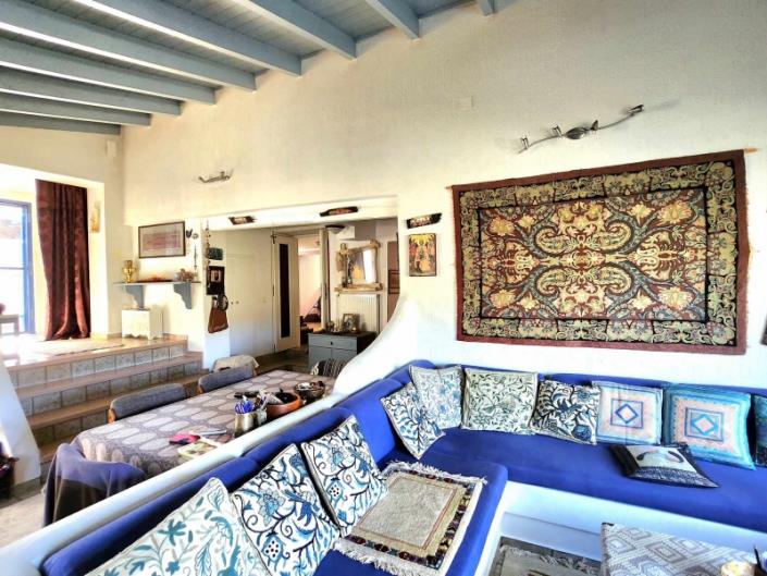 Image No.10-4 Bed Country House for sale